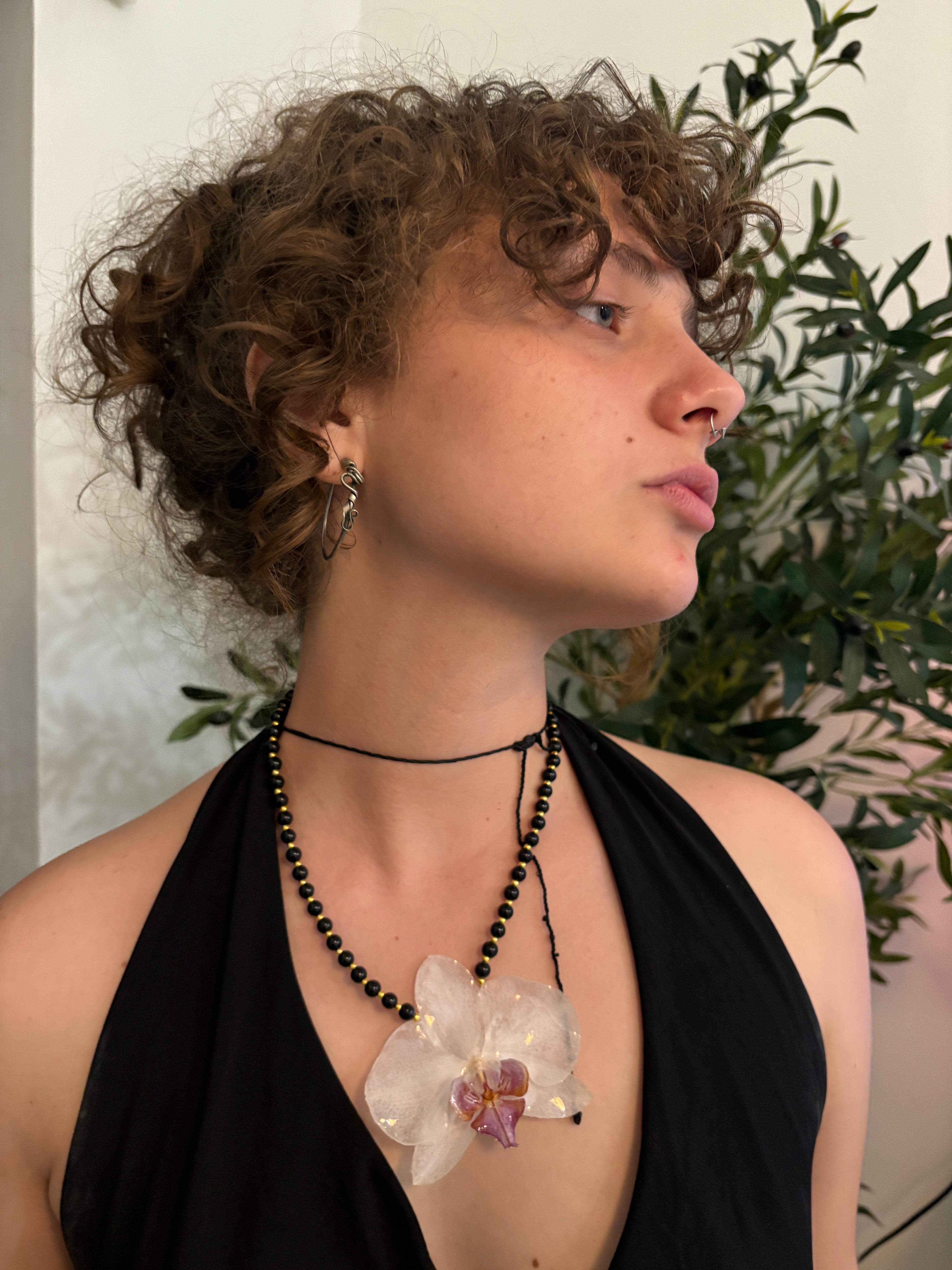 White Orchid & Black Necklace