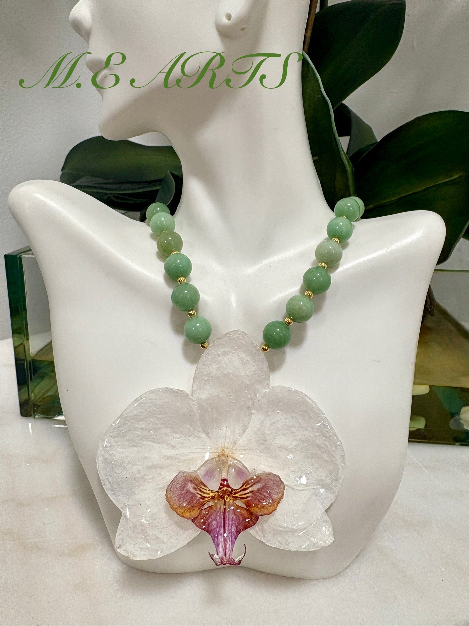 White Orchid & Jade Stone Necklace